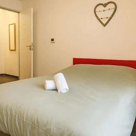 Apartament Equipe Avec Balcon Et Acces Rapide A Lille *